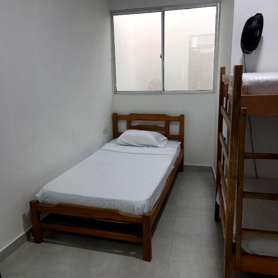 Hostal Casa Jak Santa Marta Bed and Breakfast Exterior foto