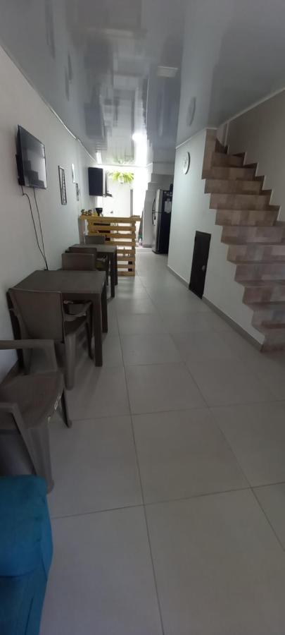 Hostal Casa Jak Santa Marta Bed and Breakfast Exterior foto